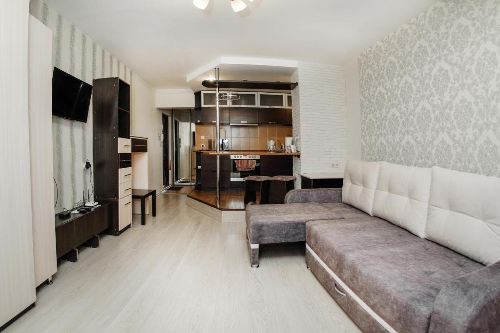 هتل ان اس کی-کوارتیروکا، گورسکی آپارتمان، 76 NSK-Kvartirka, Gorskiy Apartment, 76