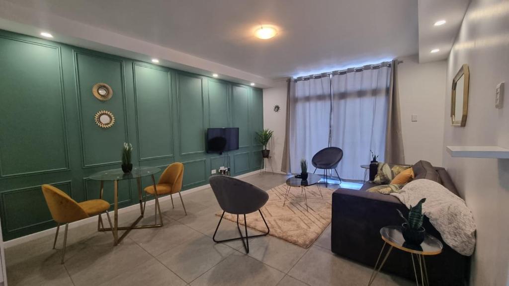 هتل اکومودیشن فرانت - پرستیژاس 2 اسلیپر آپارتمان ویت هاربر ویوز - Accommodation Front - Prestigious 2 Sleeper Apartment with Harbour Views