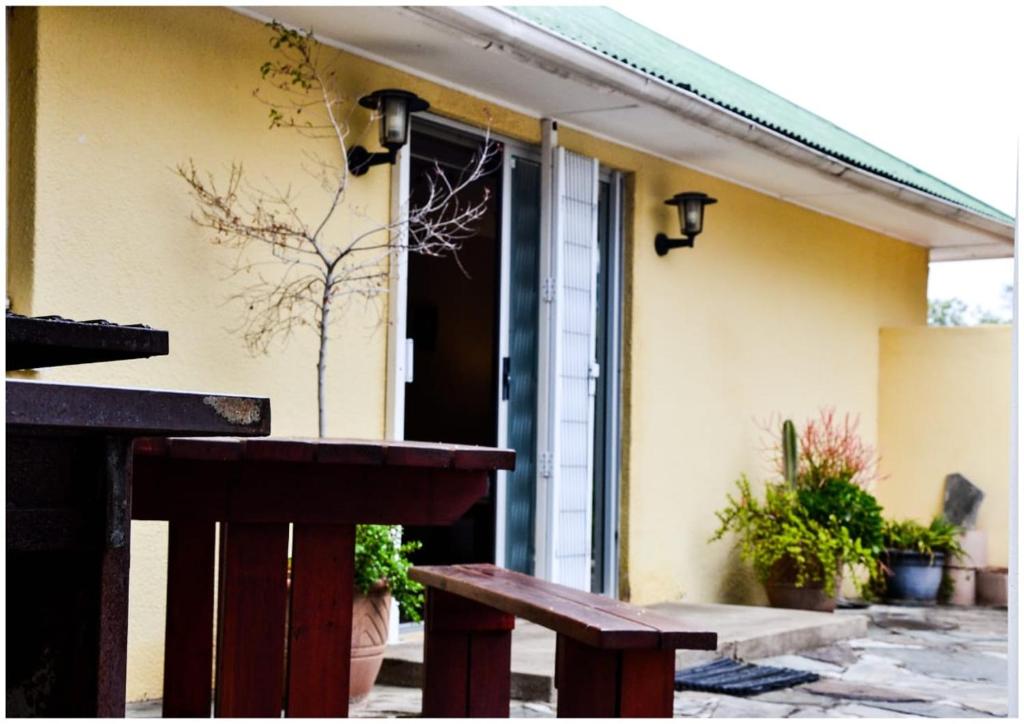 هتل گریسز پلیس - GRACE'S PLACE