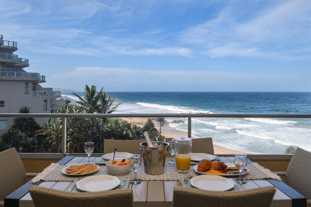 هتل سندز بیچ بریکز لاکچری بیچ فرانت بالیتو - Sands Beach Breaks Luxury Beach Front Ballito