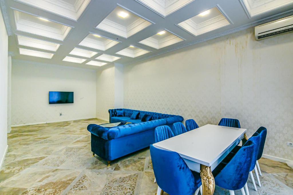 هتل فنتن اسکوئر وی آی پی 6 بدم روم - Fountan Square VIP 6 Bedroom