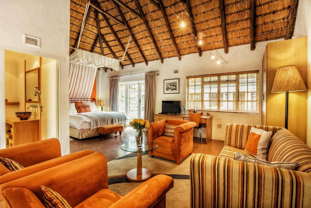 هتل سامرهیل گوست استیت Summerhill Guest Estate