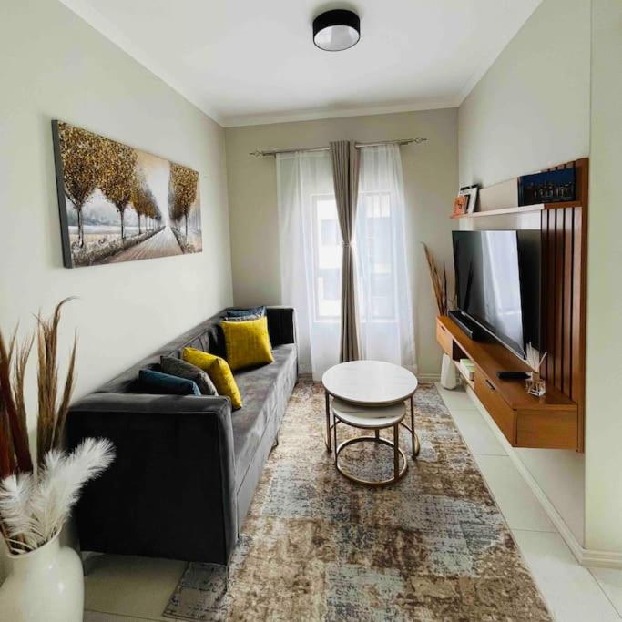 هتل میدرند کاز و استایلش هيوِن Midrand Cosy & Stylish Haven