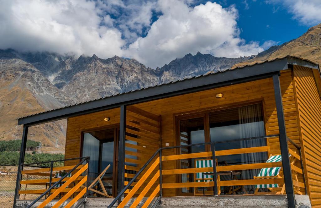هتل کازبگی 5054 Kazbegi 5054