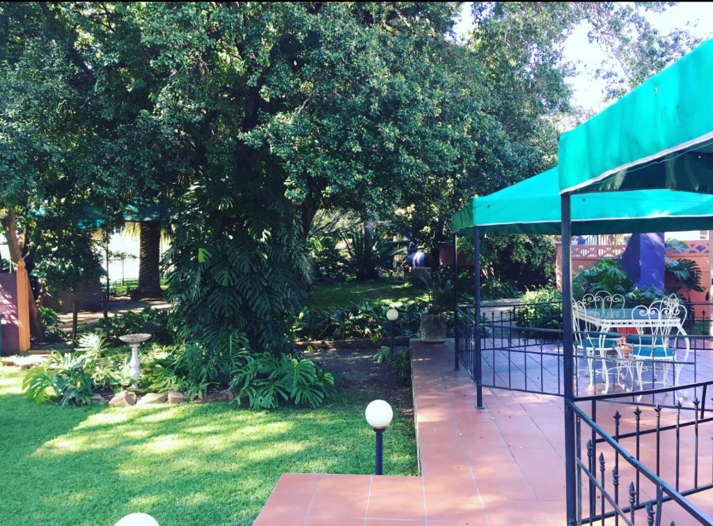 هتل هاوس ابونی بی اند بی House Ebony B&B