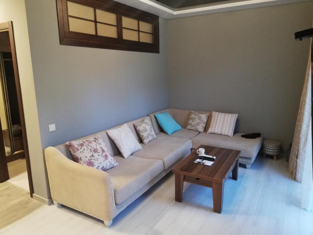 هتل ماموکا هاوس - Mamuka House
