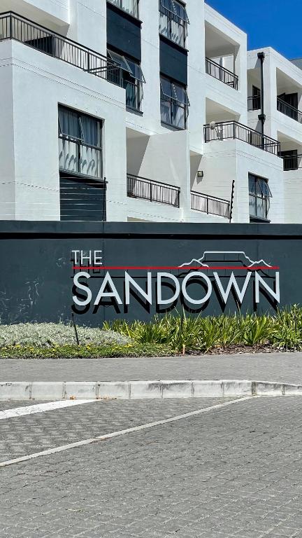هتل 417 دب ساندون - 417 The Sandown