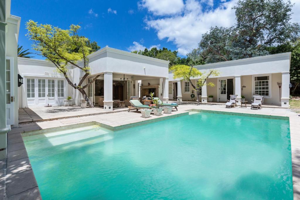 هتل دالتن هاوس Dalton House