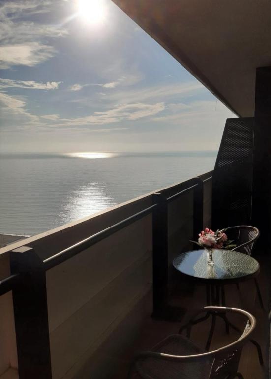 هتل لاکژری سی ویو اپارتمانز این اوربی سیتی باتومی - Luxury Sea View Apartments In Orbi City Batumi