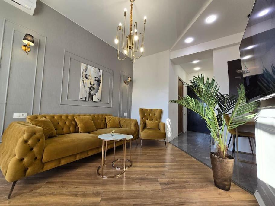 هتل کوزی دیزاین آپارتمان این تفلیس - Cozy design apartment in Tbilisi
