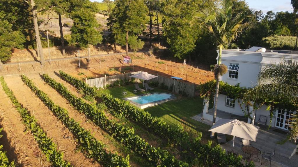هتل کونجانی ویلاز Kunjani Villas