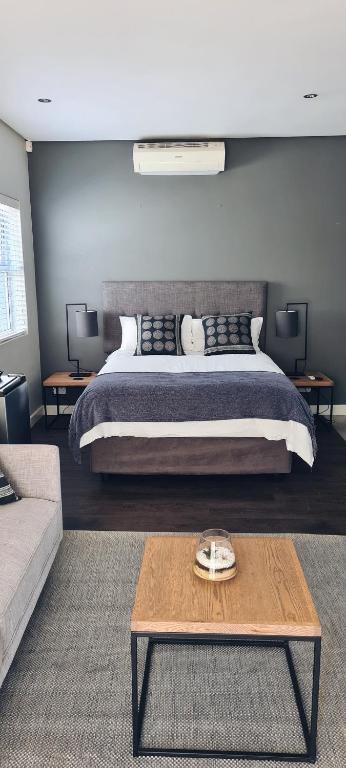 هتل کاتج این سندتون - Cottage in Sandton