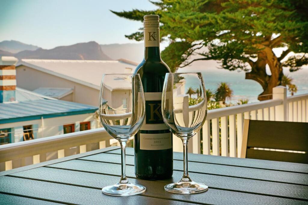 هتل پنگوئن هِیون . لاکچری 2 بدروم، بولدرز بیچ. - Penguin Haven . Luxury 2 bedroom, Boulders Beach.