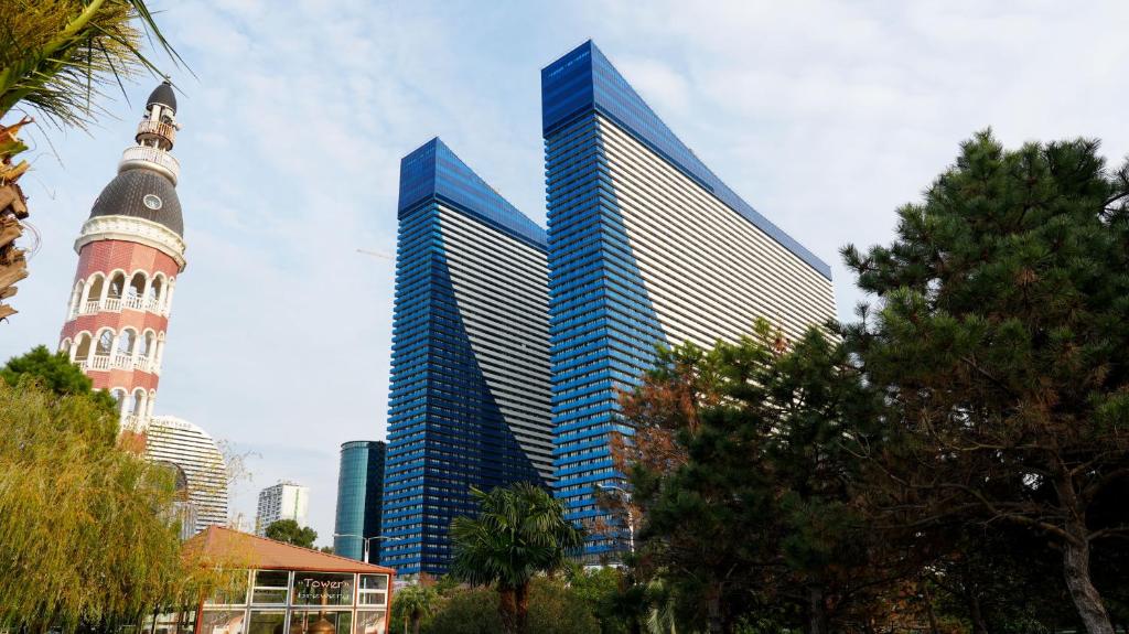 لاکس آپارت هتل 555 - Lux Apart Hotel 555