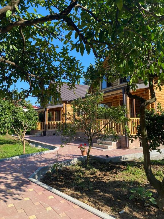 هتل گست هاوس آن آنجیسا Guest House on Angisa