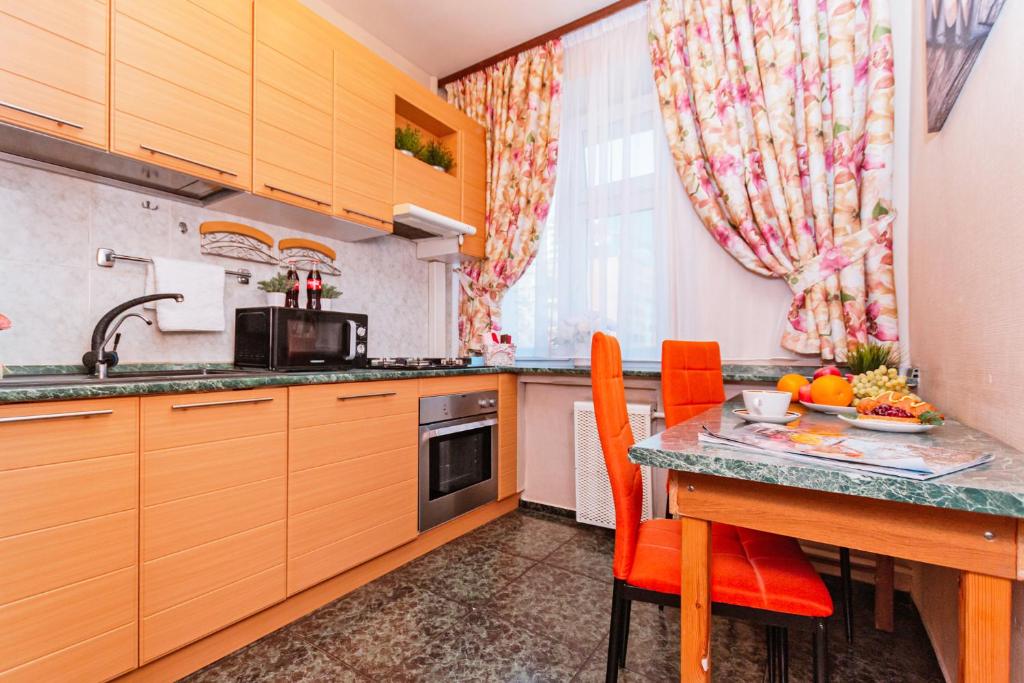 هتل لافلاتس کومسومولسکای پروسپکت - LaFlats Komsomolskii Prospekt