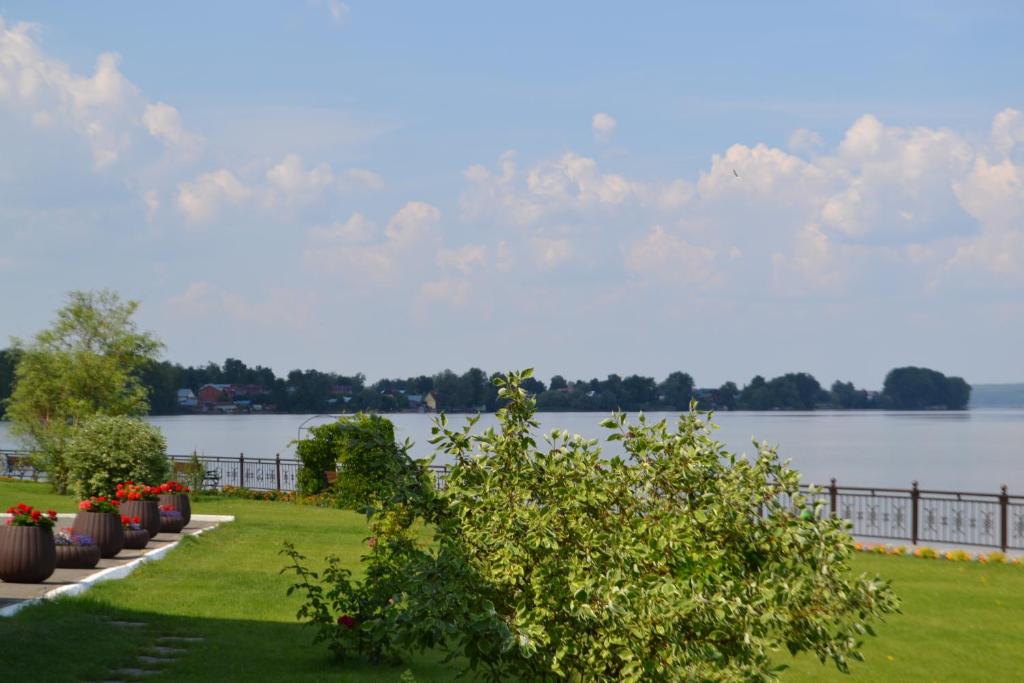 Zhemchuzhina Hotel