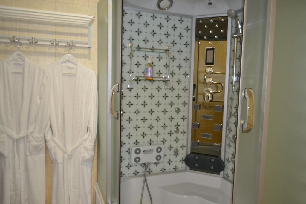 Zhemchuzhina Hotel
