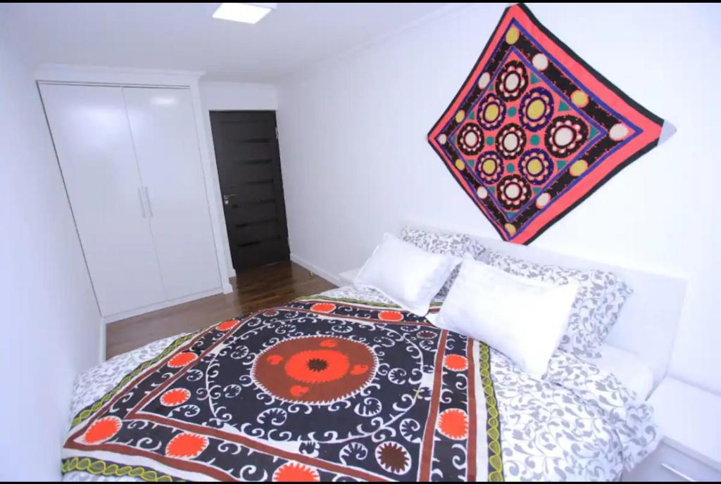 هتل گست‌هاوس آنورا 4 - Guesthouse Anora 4