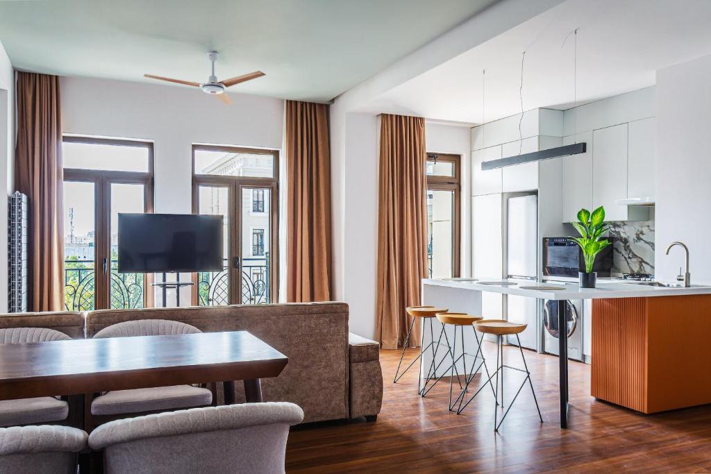 هتل بولوار 115 - Boulevard 115