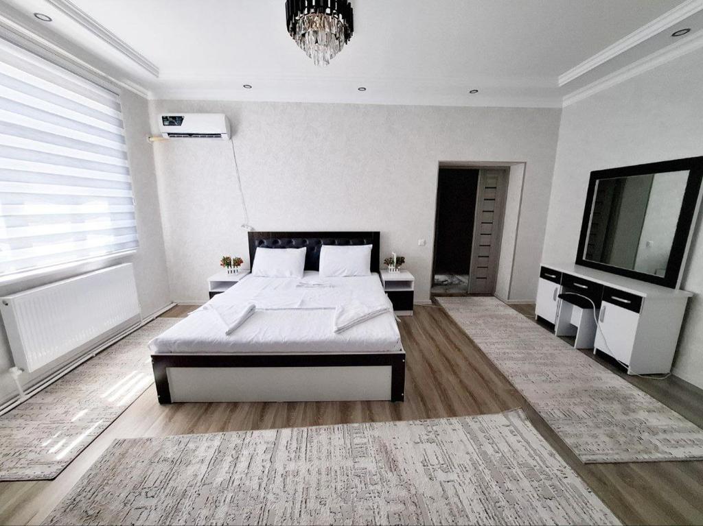 هوم هتل ایکور home hotel ikor