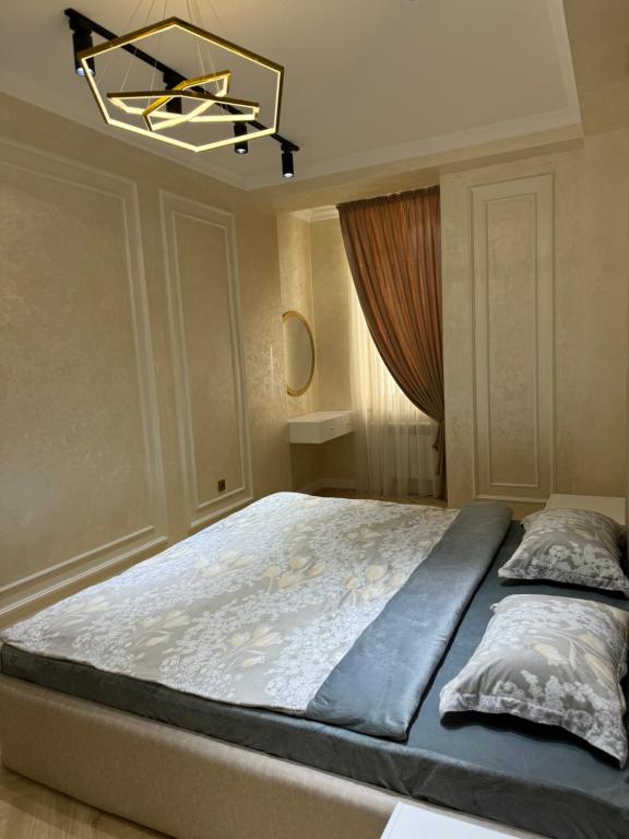 هتل لاکس 3-رومد آپارتمان کلاوز تو د رگیستان آمالی آپارتمان - Lux 3-roomed apartment close to the Registan Amaliapartment