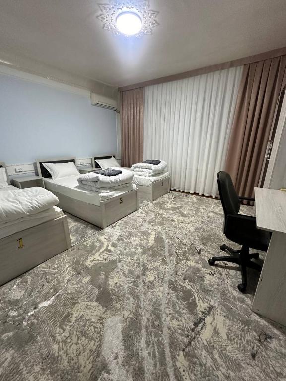 هتل می کاسا فمیلی گس ت هاوس MiCasa Family Guesthouse