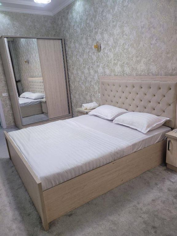 هتل آپارتمنت آن شاهی زنده Apartment on Shahi Zinda