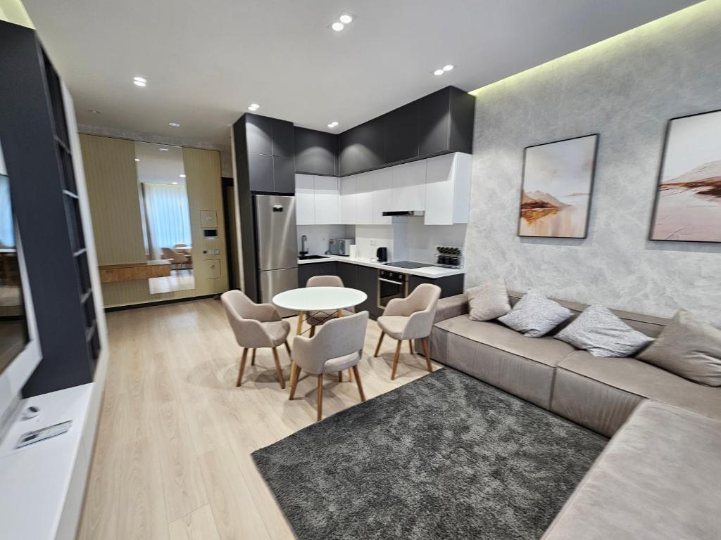 هتل مگنیفیستنت آپارتمان این ان آر جی اوی بیک Magnificent apartment in NRG Oybek