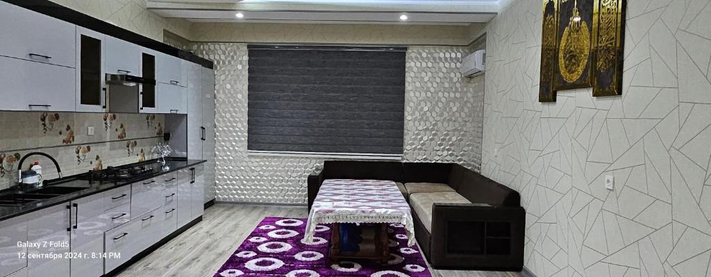 هتل مادی شاکس MadiShax