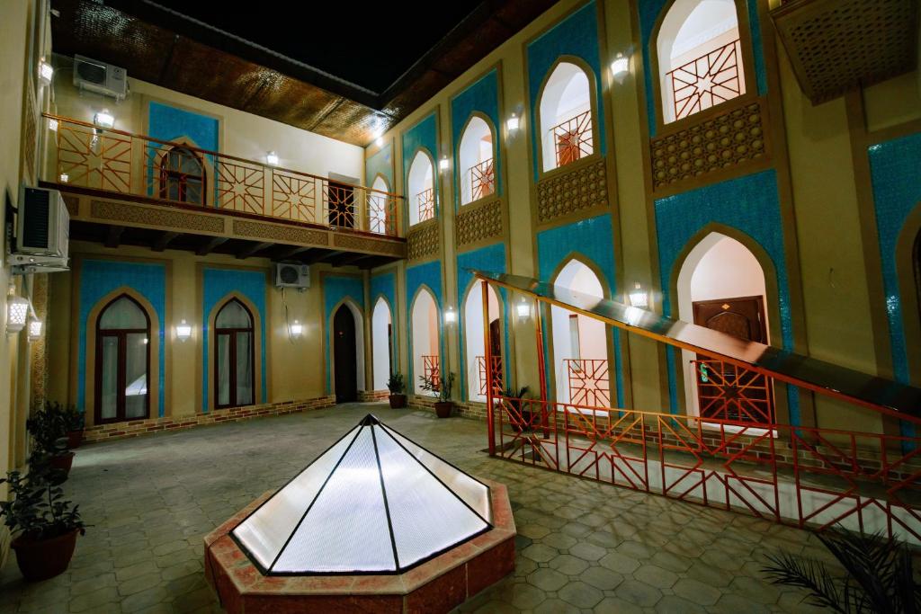 هتل Karavansaray Shahk Bukhara (Hotel) (Uzbekistan) Deals