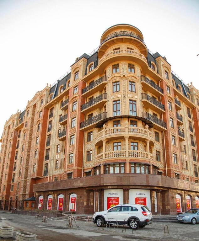 هتل ژک پاریزیان اورینتیس کانوتچی - Жк Parisien ориентир Канотчи