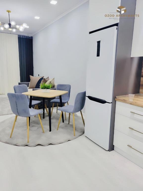 هتل کامفرتابل 2-رومد آپارتمان اوزود آپارتمنتس Comfortable 2-roomed apartment Ozod Apartments