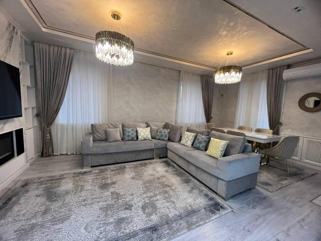 هتل لاکس آپارتمان این تاشکند سیتی - lux apartment in tashkent city