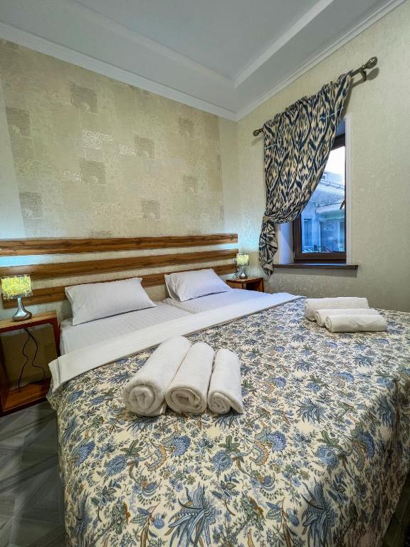 هتل ایست هاوس East House