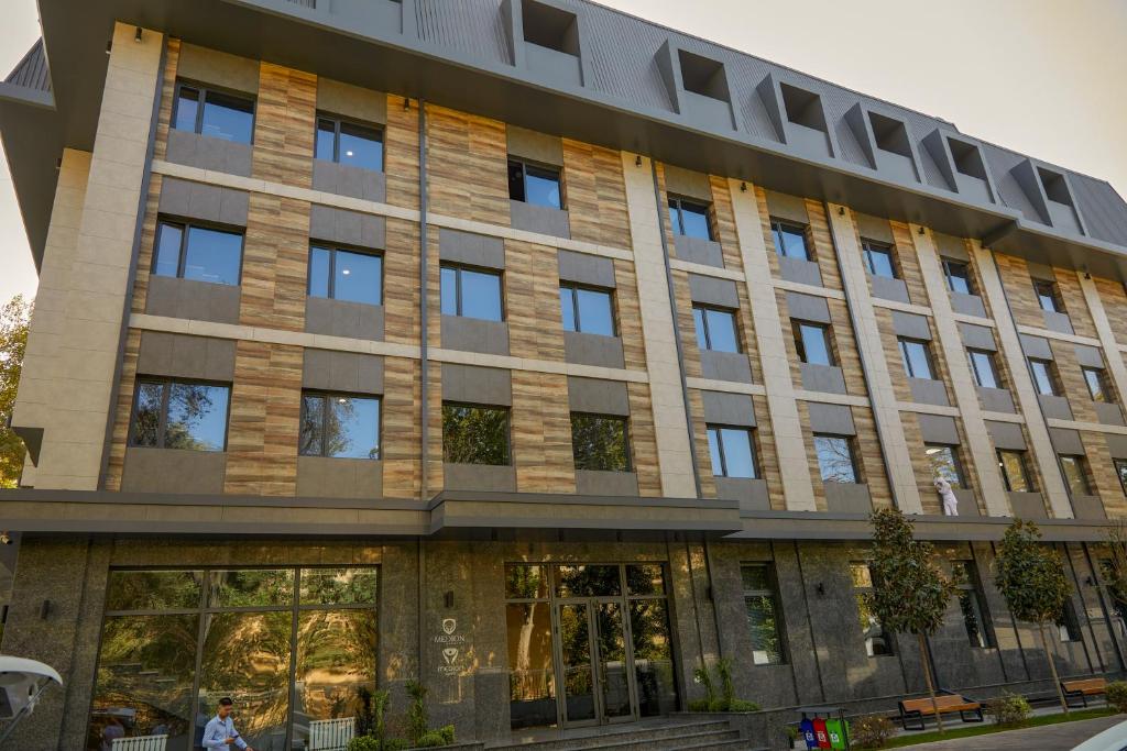 هتل مدیون آپارتمانز - Medion Apartments