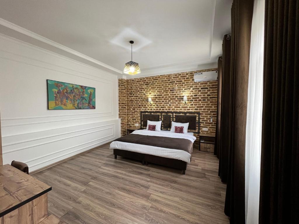 هتل د لافت گست هاوس The Loft Guest House