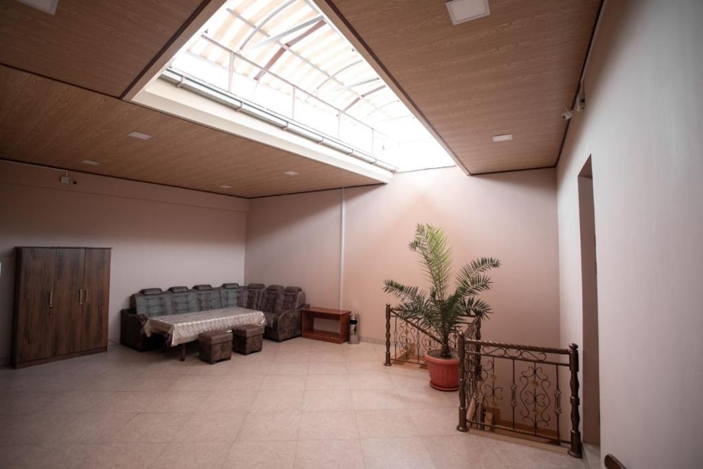 سامارکند هتل Samarkand Hotel
