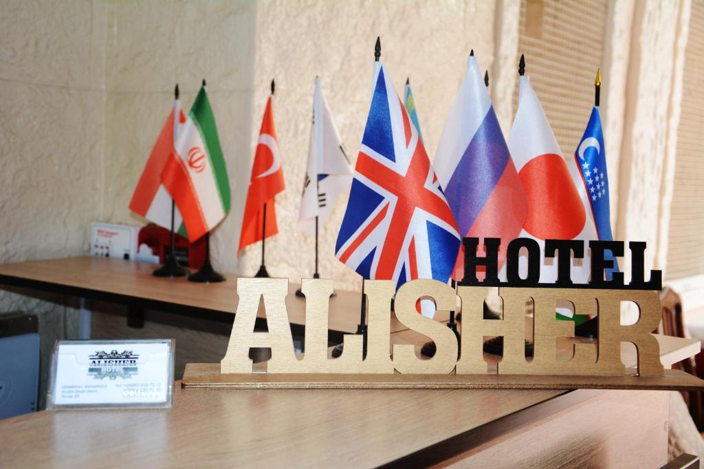 الیشر بی اند بی هتل Alisher B&B Hotel