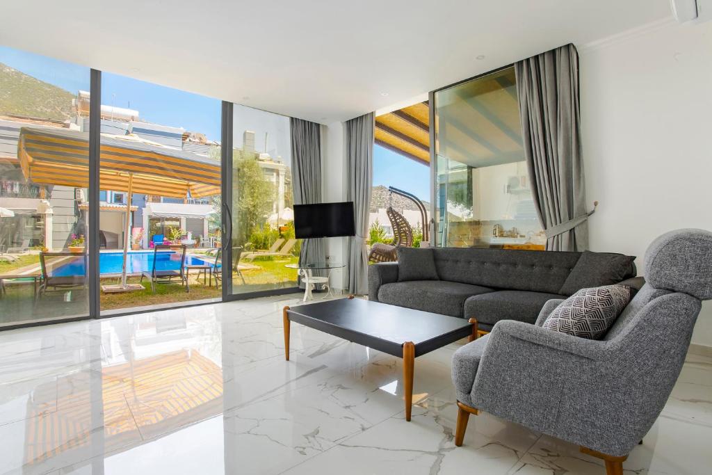 نور سوئیتس اند هتلز Nur Suites & Hotels