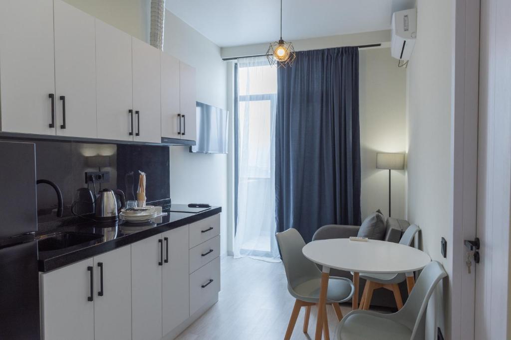 هتل بست آپارتمان 304 - BEST Apartments 304