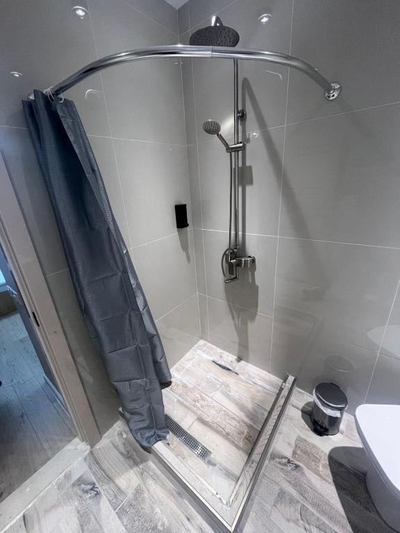 Luxury Apartments With Jacuzzi