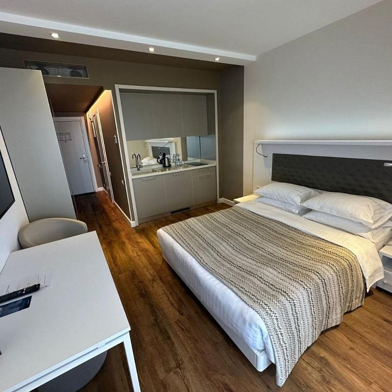 هتل آلیانس پالاس باتومی - Alliance palace Batumi