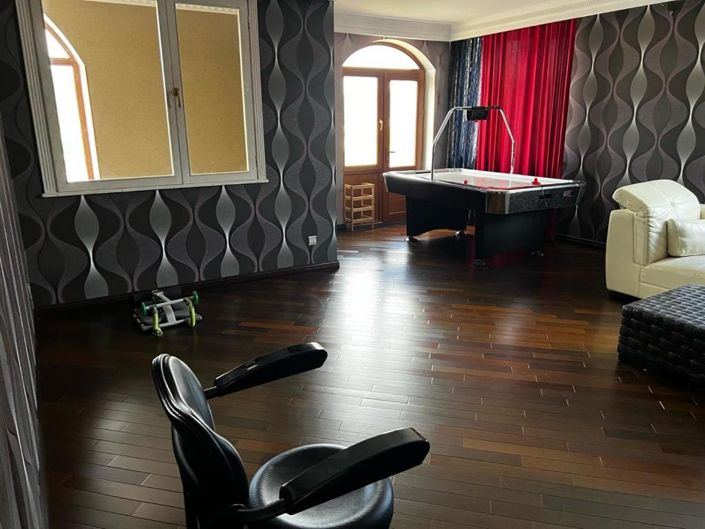 هتل گست هاوس کامفرت Guest House Comfort