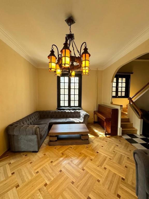 هتل کامفی دورمز Comfy Dorms