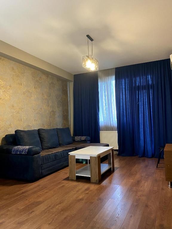 هتل نامی آپارتمنتس - Nami Apartments