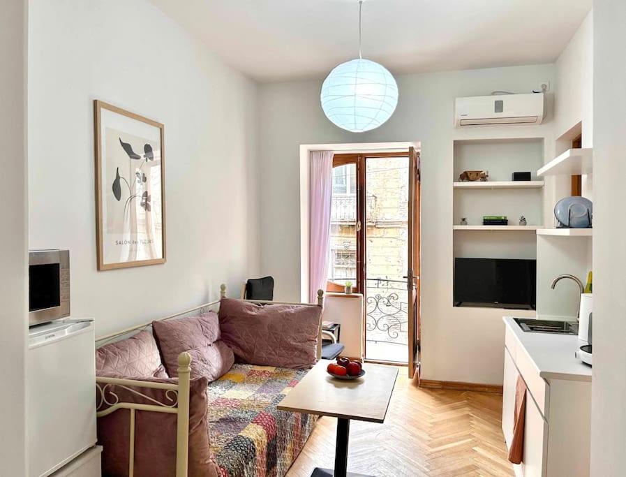 هتل آپارتمنت این سولوکاکی - Apartment in Sololaki