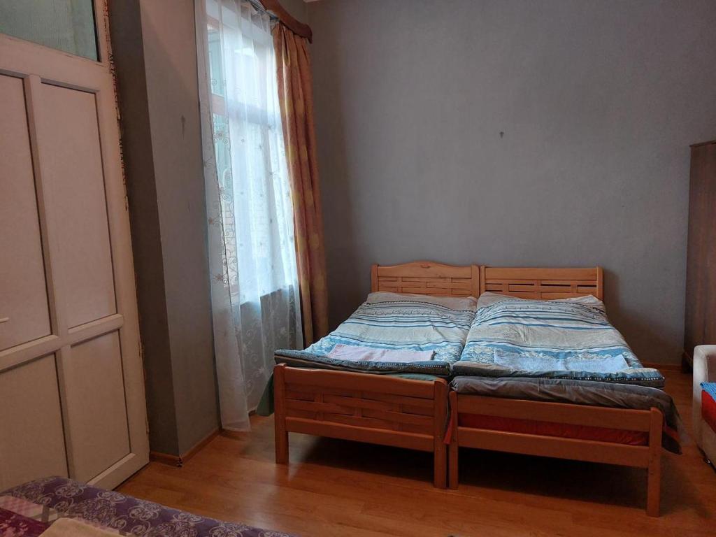 هتل جرجس گست هاوس George's Guesthouse