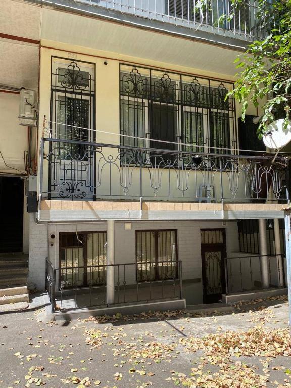 هتل کوزی هاوس آن ورا - Cozy House on Vera