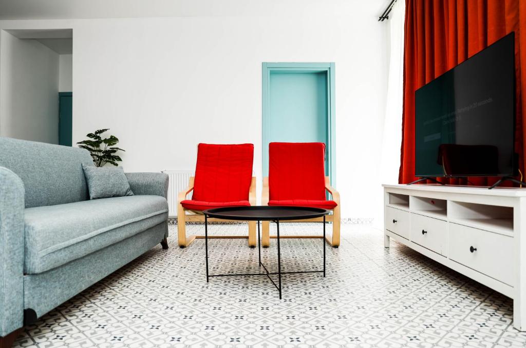 هتل ویلّا کاپری-کاپروانی Villa Capri-Kaprovani